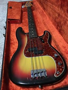 Fender Vintage '66 Precision Electric Bass Guitar.  Excellent condition! Low $$