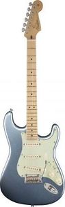 Fender American Deluxe Strat Plus Maple Fingerboard Mystic Ice Blue 118102762