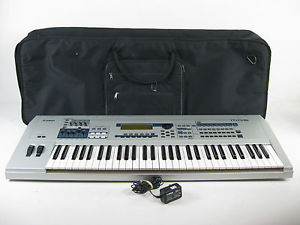 Yamaha MO6 Keyboard Synthesizer +  Gig Bag + Orig AC adapter