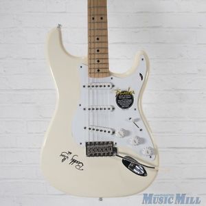 2006 Fender Jimmie Vaughn Tex-Mex Stratocaster Olympic White Buddy Guy Signed