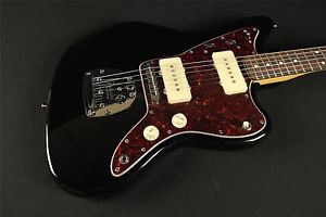 Fender Classic Player Jazzmaster Special - Rosewood Fingerboard - Black (875)