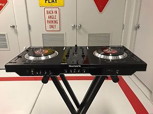 Numark NS7FX Gently Used