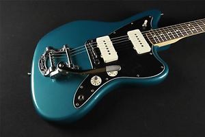 Fender Limited Jazzmaster with Bigsby Ocean Turquoise - Magnificent 7
