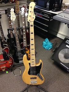 Sadowsky metro bass 2009 5 string jazz bass vintage
