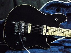 PEAVEY Wolfgang Standard Black E-guitar
