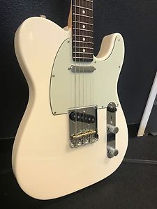 Fender American Professional Telecaster - Olympic White - Rosewood Fretboard