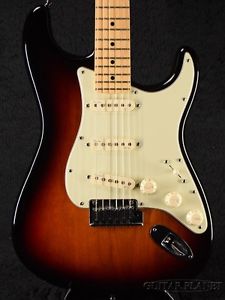 Fender USA: American Deluxe Stratocaster 3 Color Sunburst/Maple 2010 USED