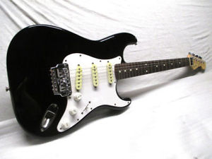 1987 SQUIER by FENDER STRATOCASTER - JAPAN