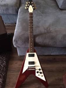 2007 Gibson Flying V Faded Cherry (with Hard Case)