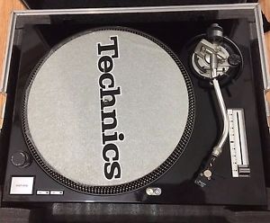 *Minty* Technics SL1200 MK2 DJ Turntable BLACK Direct Drive Quartz + Flight CASE