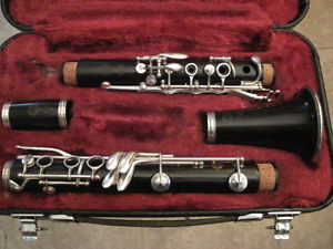 1035 Excellent Selmer Series 10G Bb Clarinet (Professionally Restored)