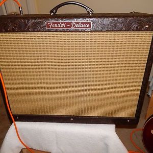 Fender LIMITED EDITION Hot Rod Deluxe BROWN WESTERN