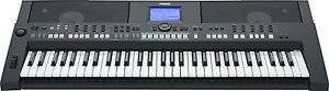 Yamaha PSR S650