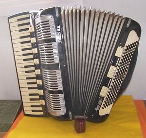 ACCORDION 120 BASS BORGNA VINTAGE - ONE OF A KIND