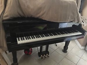 baby grand Bachendorff piano 5ft black gloss