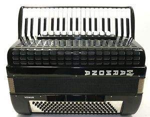 Akkordeon , Harmona Venus / Weltmeister Saphir, 120 Bass