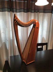 Stoney End EVE 22 String Gothic Style G to G 3 Octave Lap Harp W/Full Levers