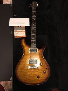 PRS P22  Quilted 10 Top McCarty Tobacco Burst W/Hybrid Hardware & Case