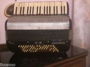 Fisarmonica  soprani (rialto) / ampliphonic reg.u.s.pat.off / vintage / anni 40