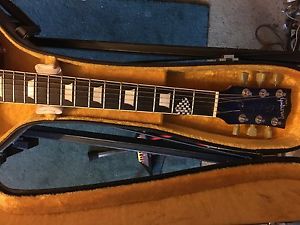 gibson les paul , 1972 , law suit guitar with patena $60 shipping