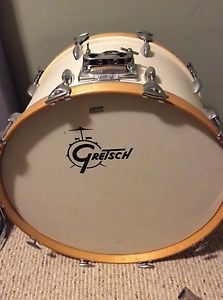 Vintage Gretsch Drum Kit