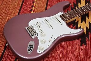 Fender USA AMERICAN VINTAGE '65 STRATOCASTER (BURGUNDY MIST METALLIC)