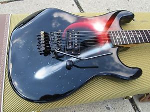 KRAMER BARETTA 1986 CUSTOM KLEIN GRAPHIC #24  CLEAN!  RARE!   ORIGINAL USA!