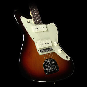 Fender American Professional Jazzmaster Electric Guitar 3-Tone Sunburst
