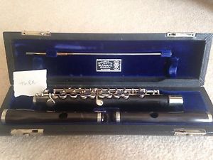 Haynes Wood Piccolo # 46816 with Silver Key Mechanism and 2 Head Joints