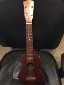 Hollywood (Schireson Bros.)Rope Bound Concert Ukelele