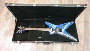 Dean Dimebag Dean From Hell CHF comes with dean case