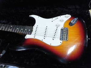 Fender Custom Shop 2015 Postmodern Stratocaster Journeyman Relic w/hardcase/512