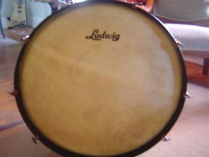 LUDWIG 26" BASS DRUM OLD WITH COPPER LUGS