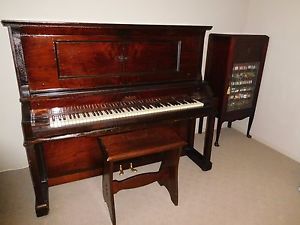 Pianola (Gulbransen),  Cabinet,  Piano Stool & Pianola Rolls