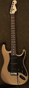 Stratocaster Warmouth Firemist Gold