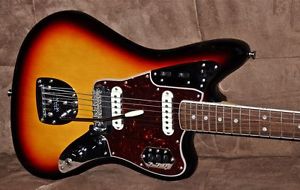 Fender Jaguar American Vintage 1965 sunburst  2016 - Black Dot Music