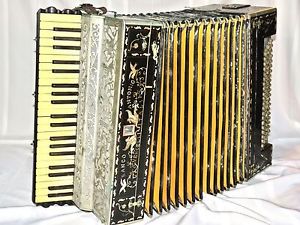 RARE Ranco Antonio Vercelli Italia Accordion, antique