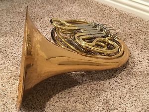 French Horn Conn 11D