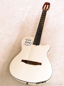 Godin ACS SA White Used  w/ Gigbag