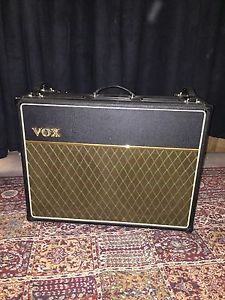 VOX AC-30 CC2 Valve Combo 2x12" Celestion Greenback Speakers Custom Classic