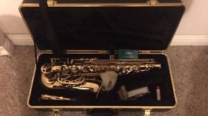 Selmer Soloist Alto Saxophone(used)