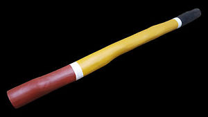 ThE VoicE      Traditionelles C Yidaki Eukalyptus Didgeridoo MAGO Termite eaten