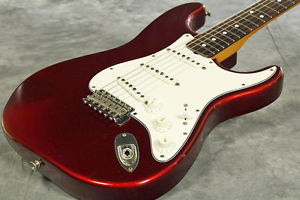 Used Fender USA / American Vintage '62 Stratocaster Candy Apple Red from JAPAN