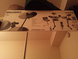 Alesis Drum kit DM6USB KIT