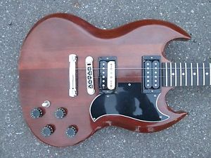 Gibson Firebrand Deluxe "the SG" 1981 Walnut w/ Ebony fretboard Electric Guitar