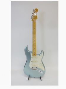 Fender American Deluxe Strat Plus, Maple Fretboard Mystic Ice Blue #Q872