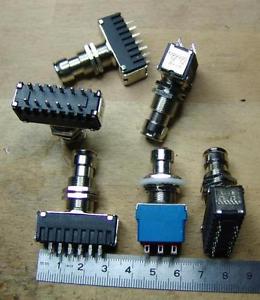 250x 4PDT STOMPSWITCH Fuss-Schalter 4x um ST-Professional P-5000