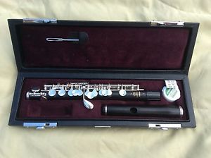 Yamaha YPC-62 Professional Piccolo in mint condition