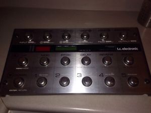 TC Electronic G-System Multi-Effects Guitar Effect Pedal
