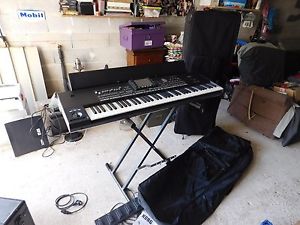 Arrangeur professionnel Korg Pa3X 76 + Caisson Paas